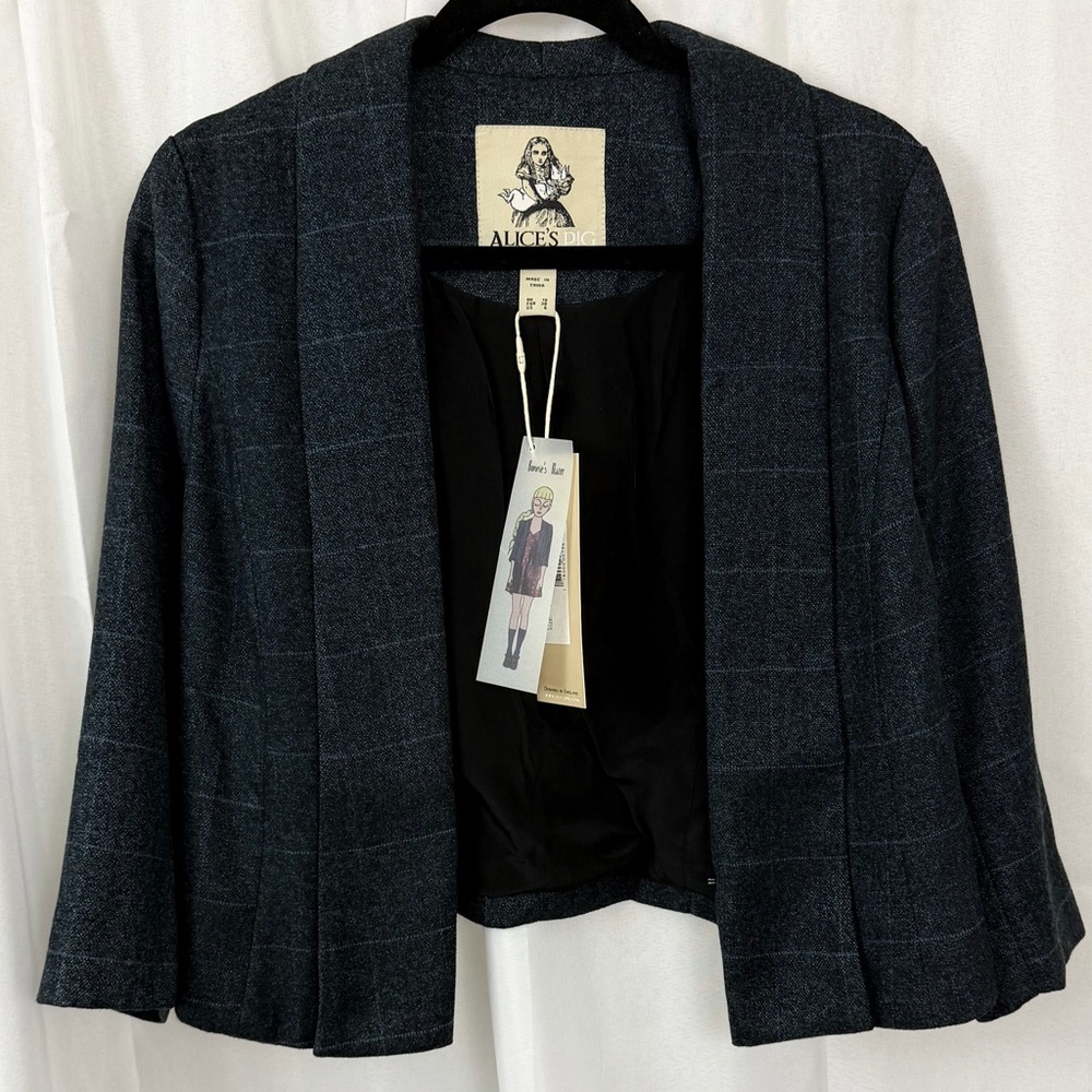 Alice’s Pig Dark Blue Plaid Cropped Three Quarter Sleeve Blazer    Size 6. NWT - Picture 3 of 12